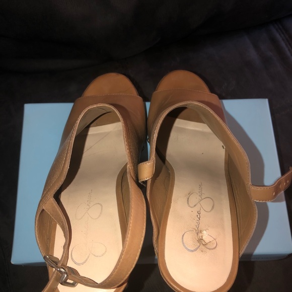 Jessica Simpson platform clogs - Picture 5 of 6